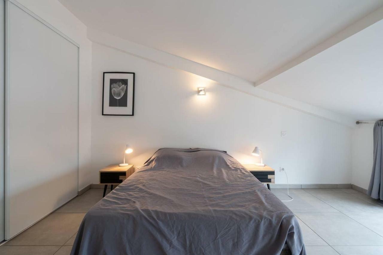 303 - Appartement Duplex Moderne - Jeanne D'Arc, Тулуза Екстериор снимка